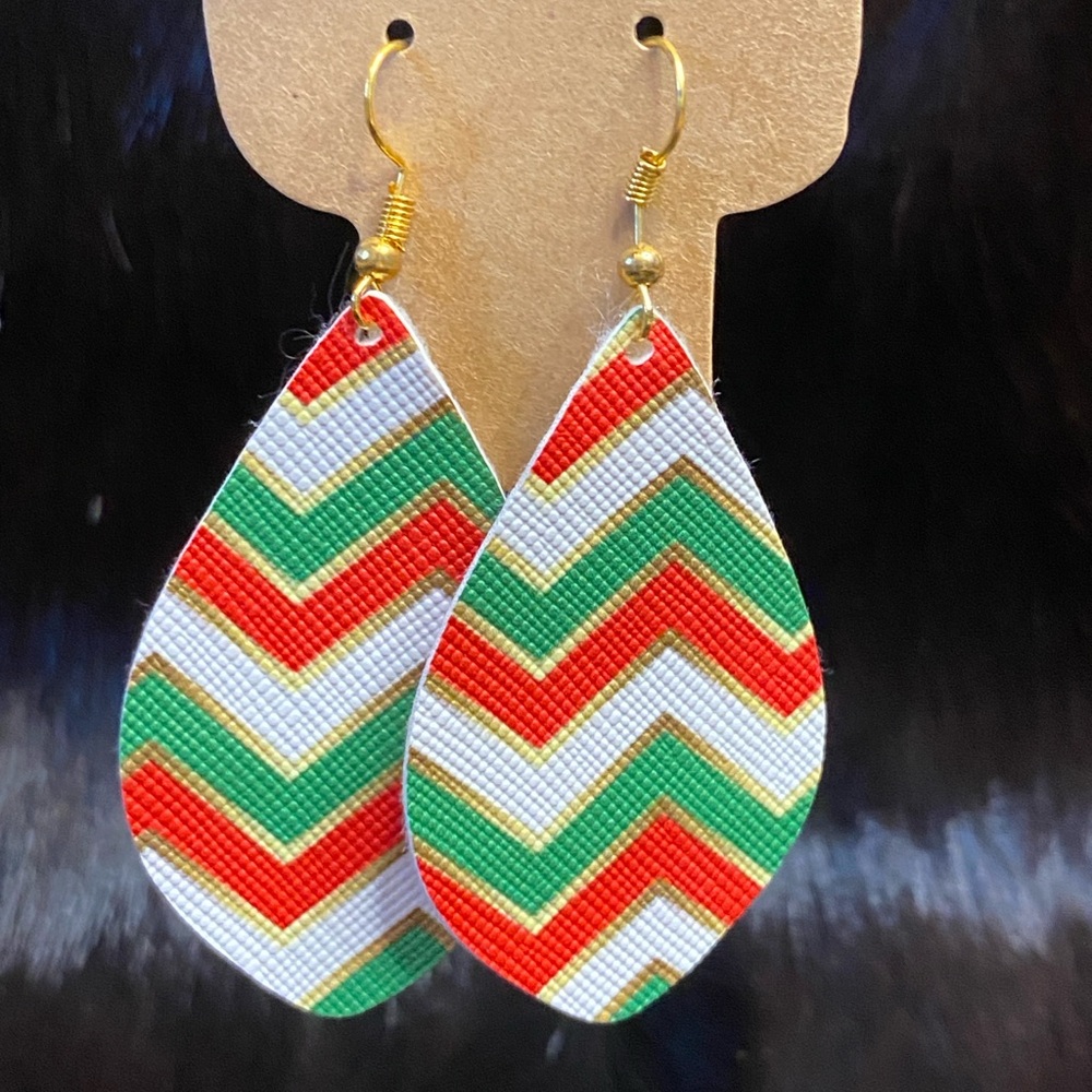 Colorful Chevron Pattern Earrings
